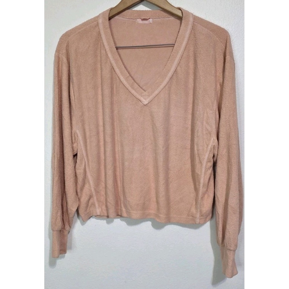 NEW Free People Movement Peach Coral VNeck Cropped Sweatshirt Pullover S Raw Hem